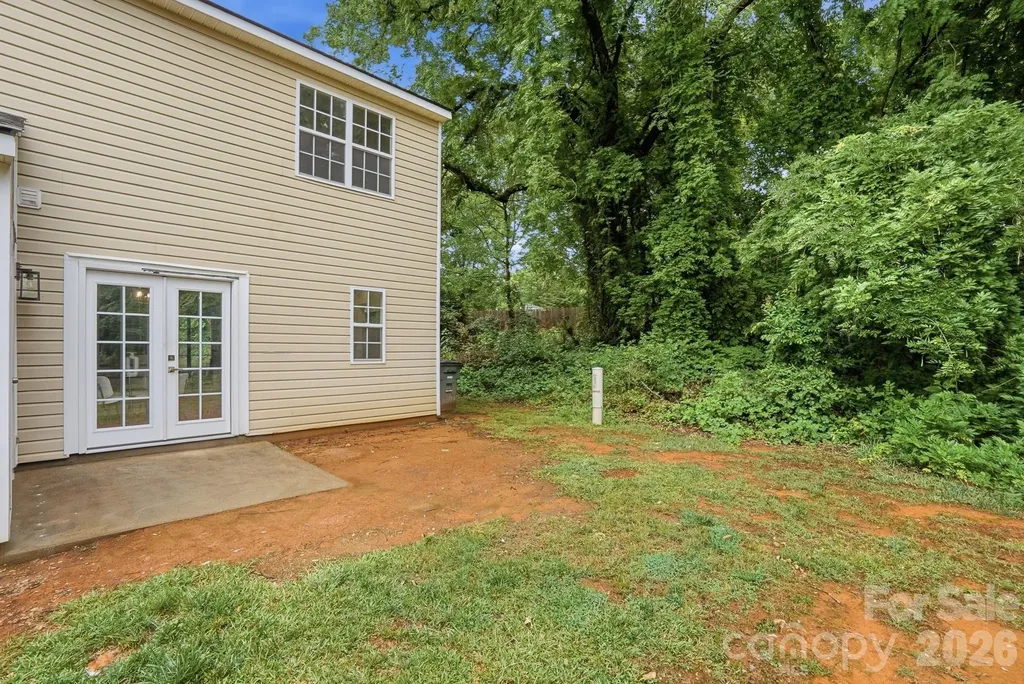 7621 Petrea Lane Charlotte NC 28227