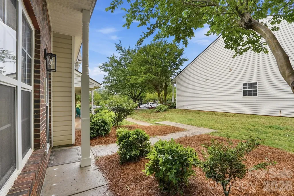 7621 Petrea Lane Charlotte NC 28227