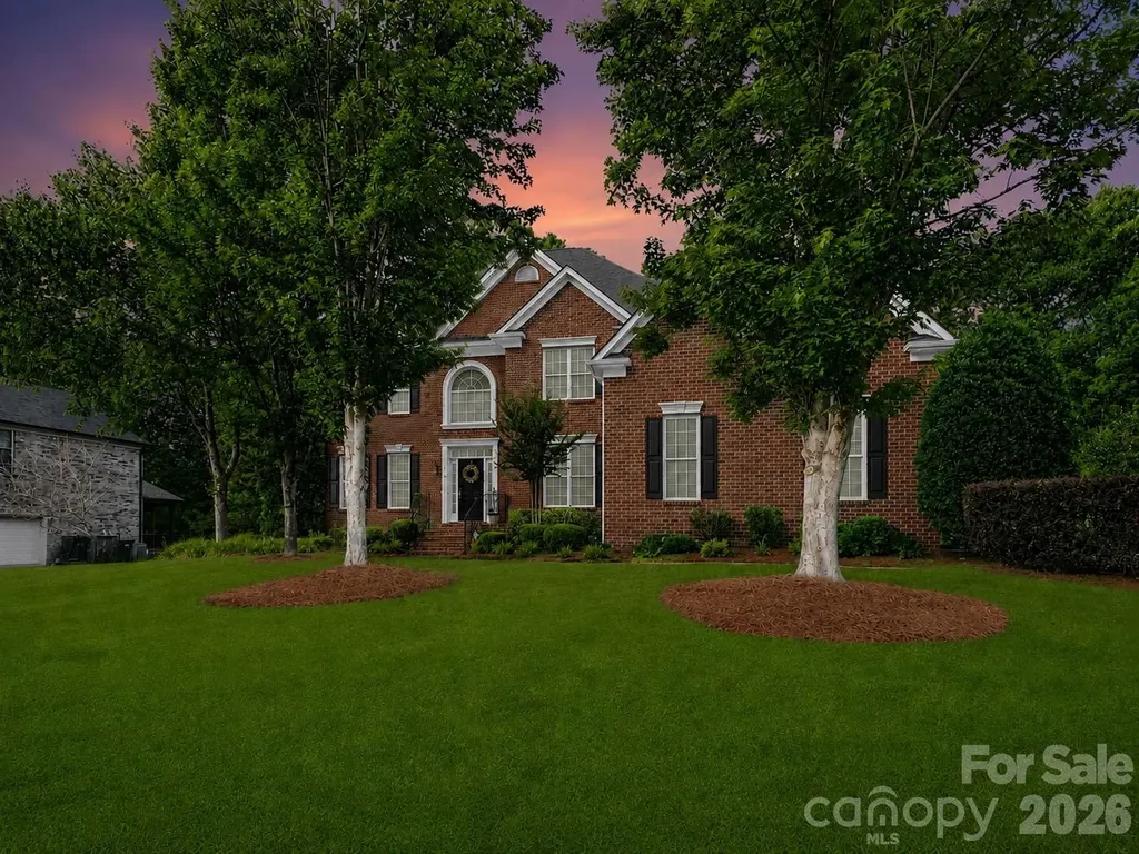 1311 Dobson Drive Waxhaw NC 28173