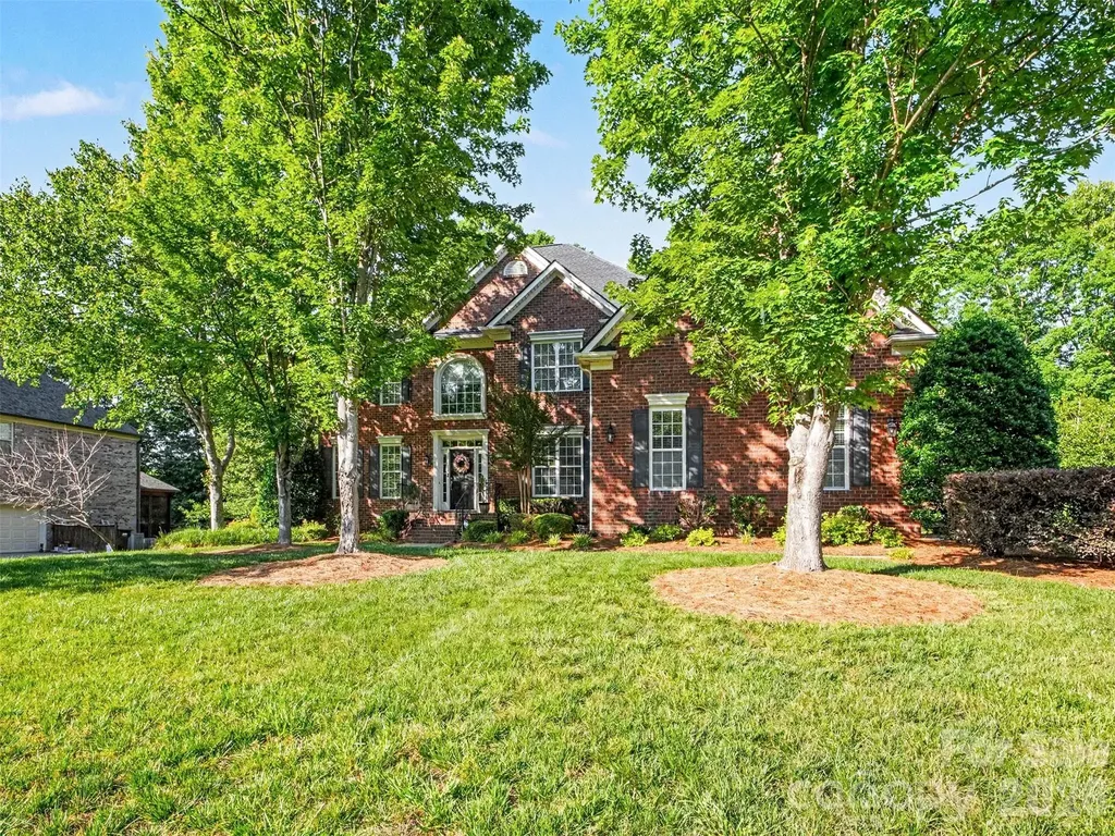 1311 Dobson Drive Waxhaw NC 28173
