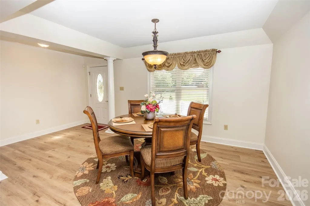 183 Devon Lane Statesville NC 28625