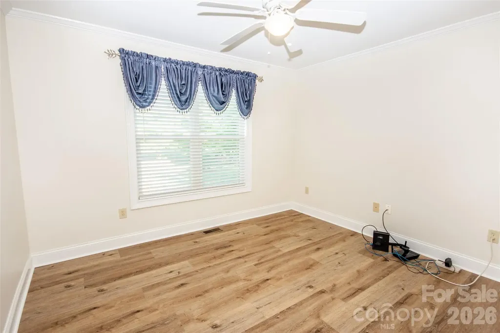 183 Devon Lane Statesville NC 28625