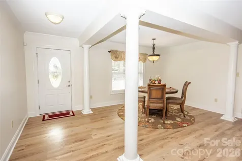 183 Devon Lane Statesville NC 28625