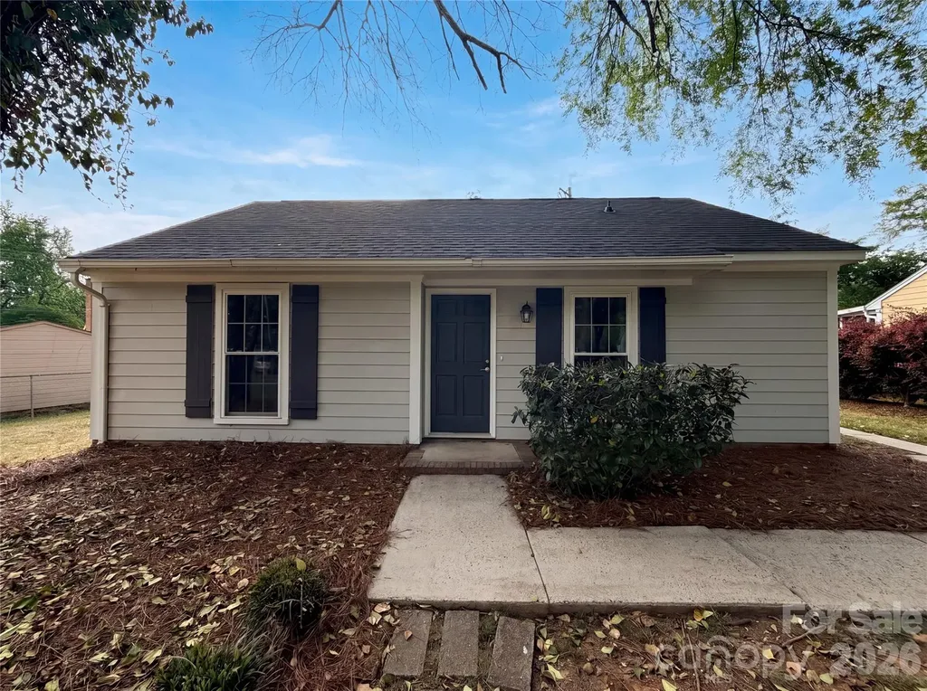 3215 Braewick Place Charlotte NC 28227