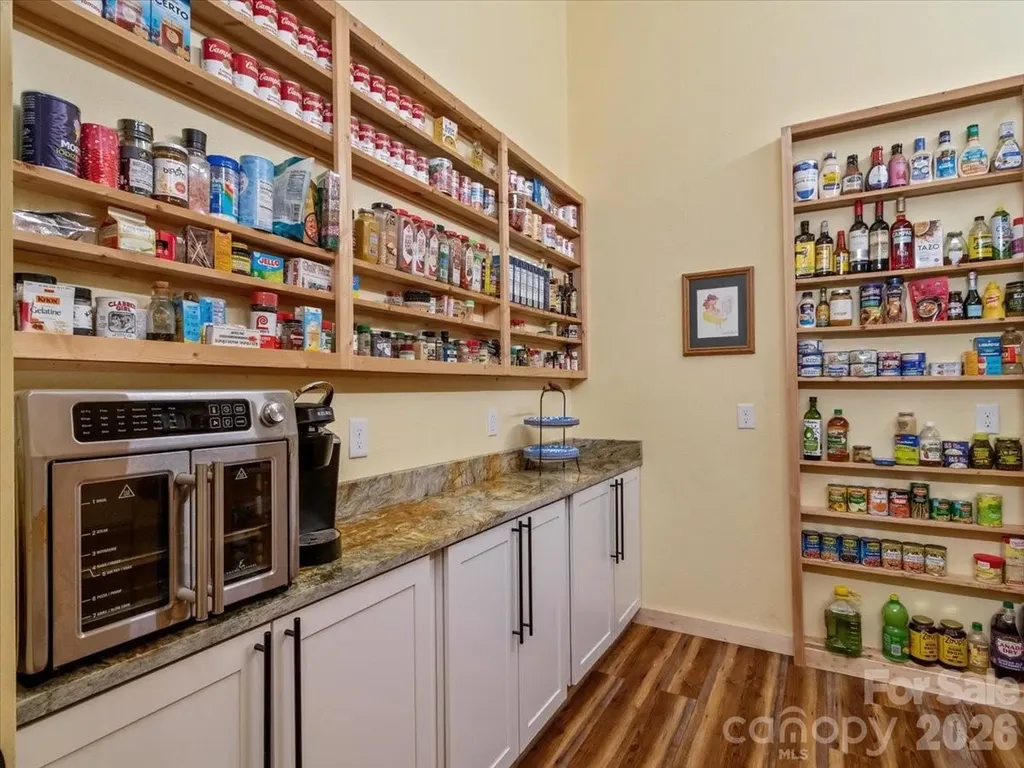 183 Mayfly Court Spruce Pine NC 28777