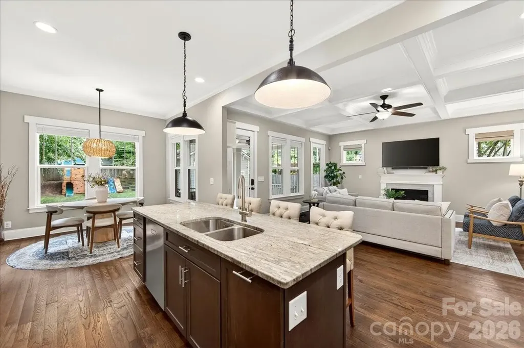 1624 Brook Road Charlotte NC 28205