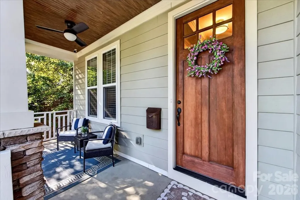 1624 Brook Road Charlotte NC 28205