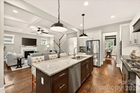 1624 Brook Road Charlotte NC 28205
