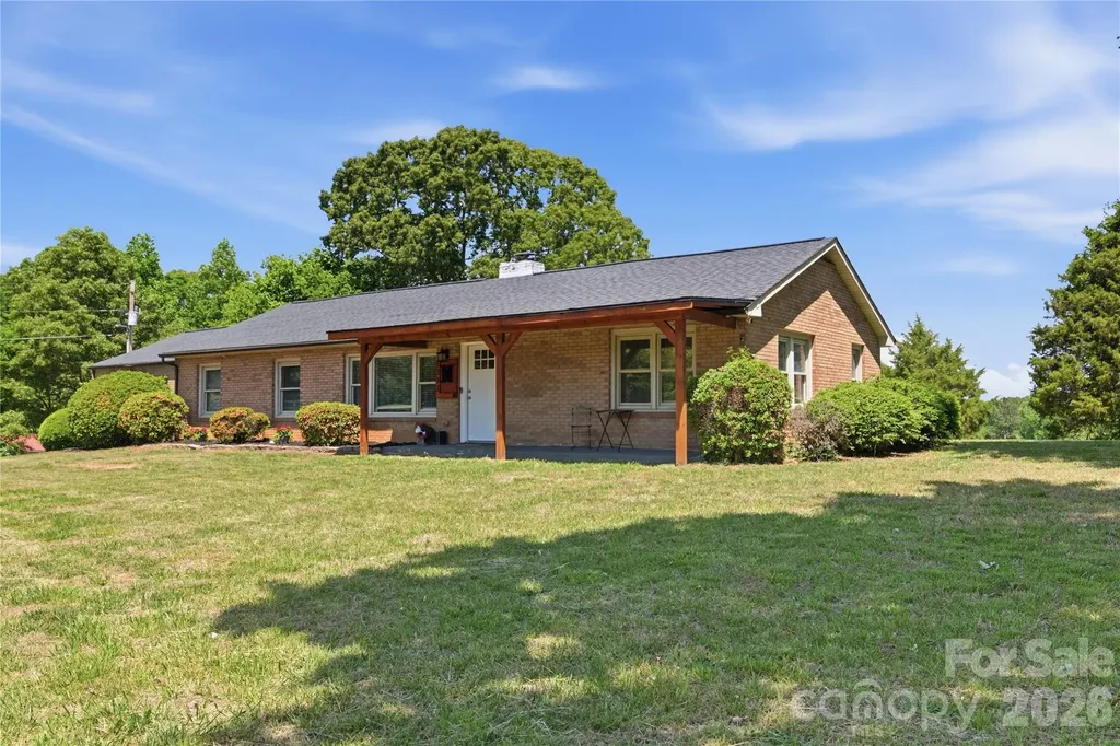 1333 Eufola Road Statesville NC 28677