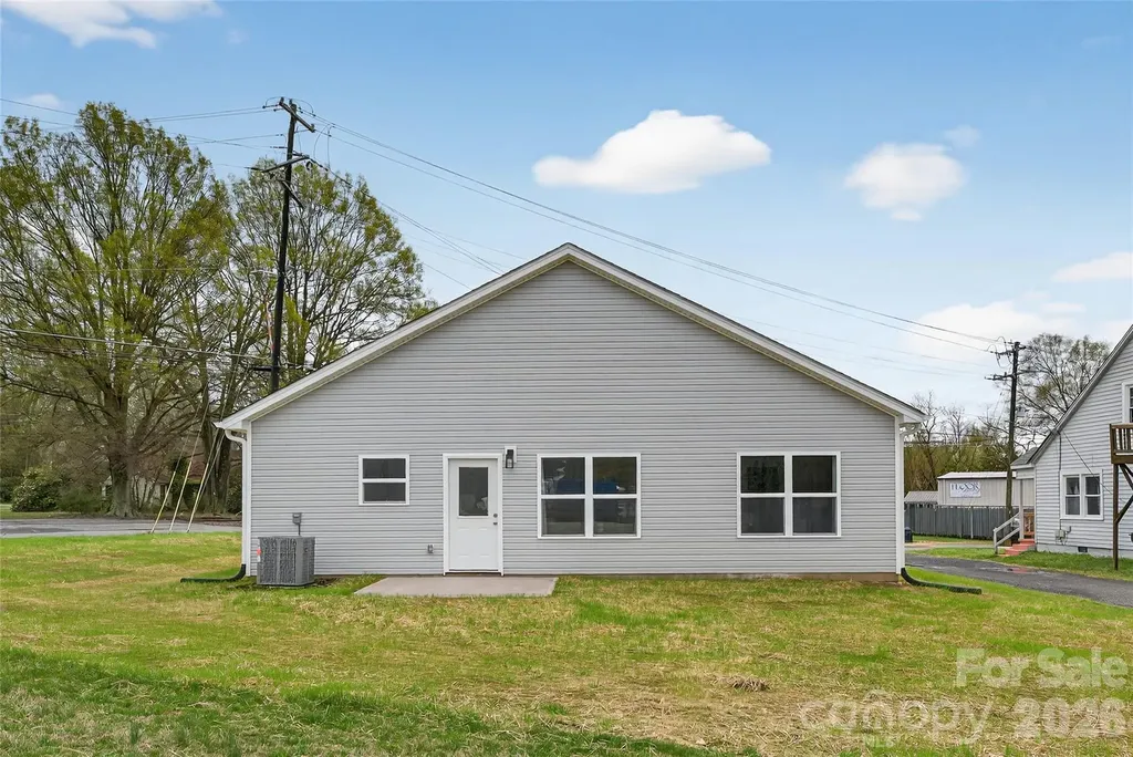 344 Kelly Avenue Mooresville NC 28115