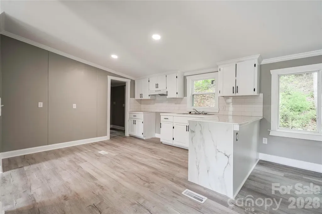 141 Knob Creek Drive Lawndale NC 28090