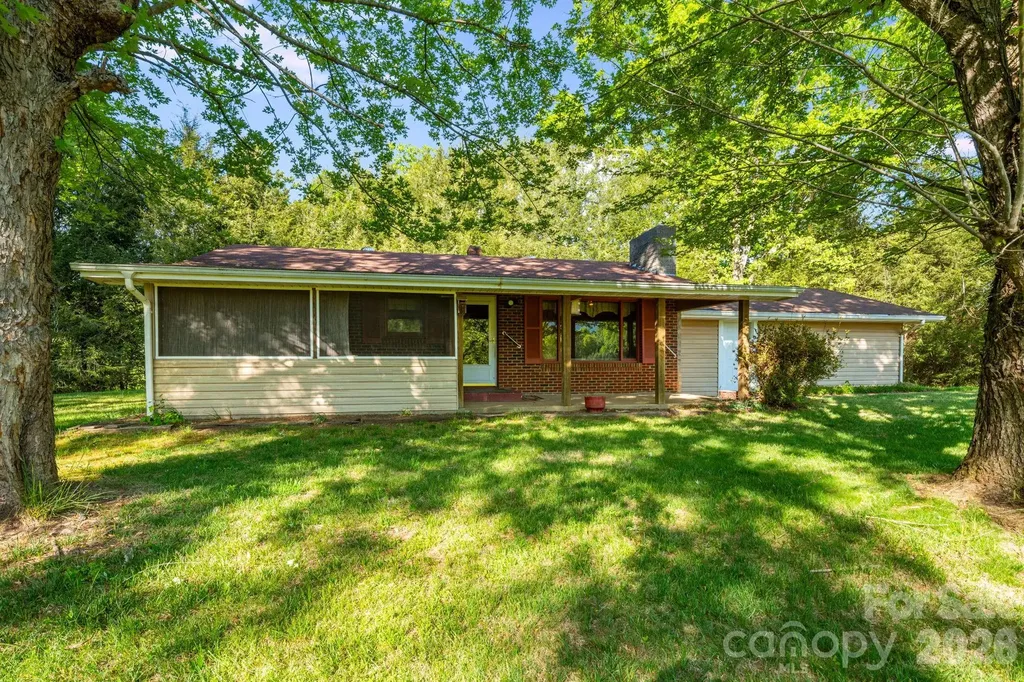 435 Upper Glady Fork Road Candler NC 28715