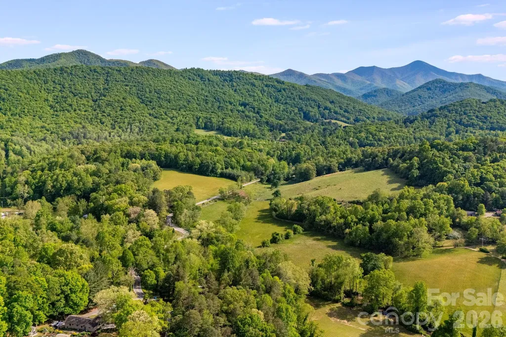 435 Upper Glady Fork Road Candler NC 28715