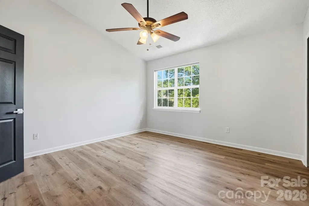 10584 English Setter Way Charlotte NC 28269