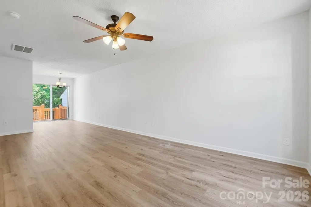 10584 English Setter Way Charlotte NC 28269