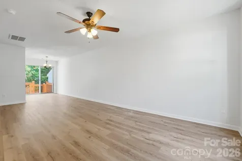 10584 English Setter Way Charlotte NC 28269