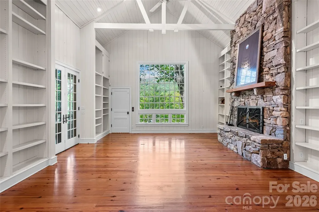 1957 Cold Mountain Road Lake Toxaway NC 28747