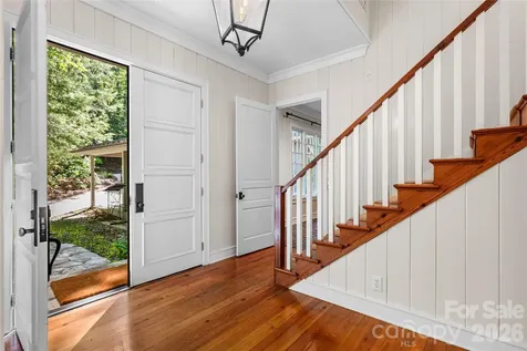 1957 Cold Mountain Road Lake Toxaway NC 28747