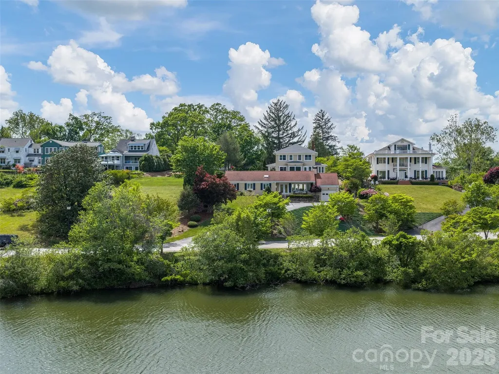 7 Glen Falls Road Asheville NC 28804