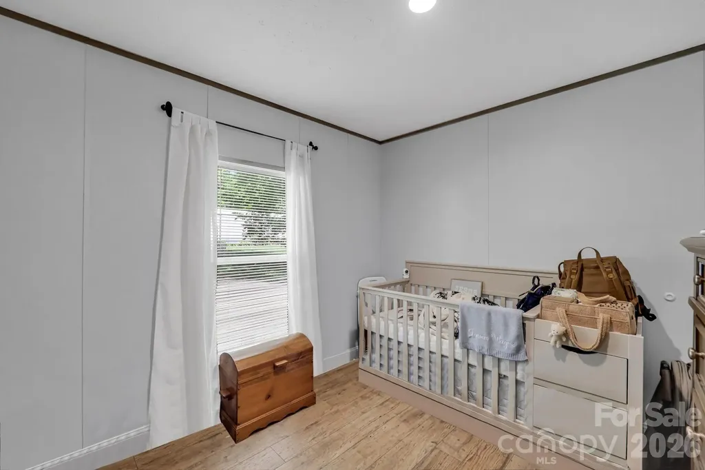 30 Little Rock Road Newland NC 28657