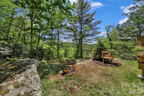 30 Little Rock Road Newland NC 28657