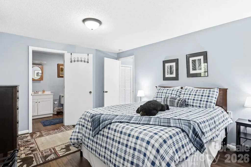 6 Gold Finch Lane Maggie Valley NC 28751
