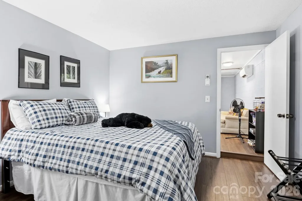 6 Gold Finch Lane Maggie Valley NC 28751