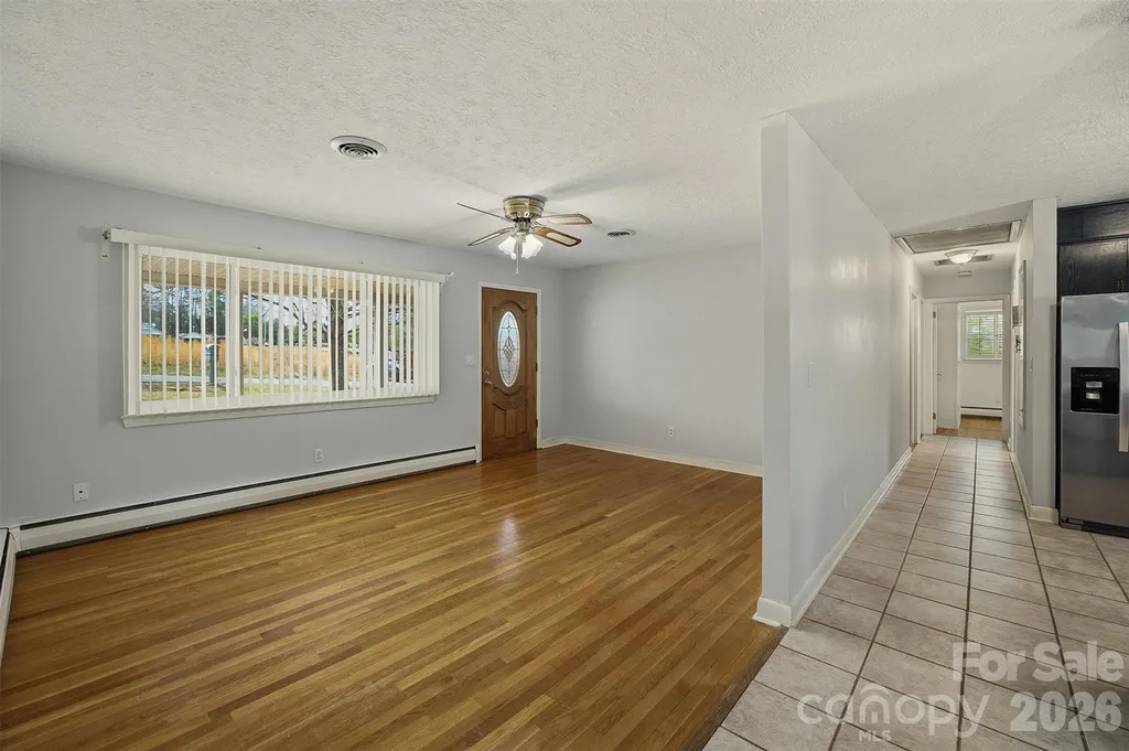 2174 Chester Avenue Morganton NC 28655