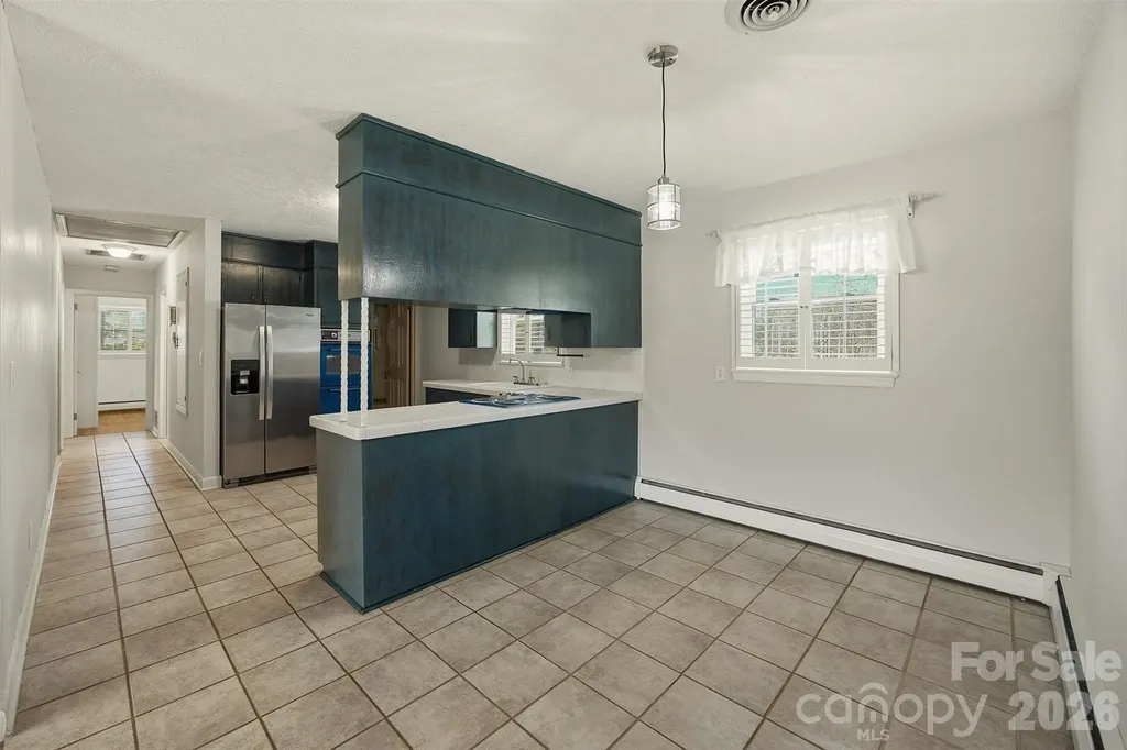 2174 Chester Avenue Morganton NC 28655