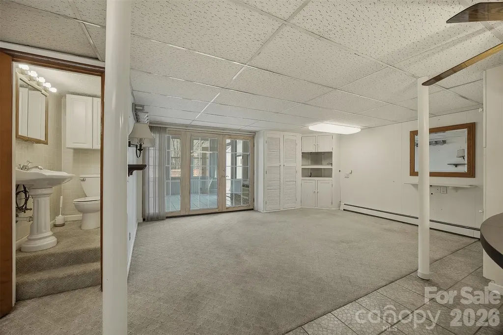 2174 Chester Avenue Morganton NC 28655