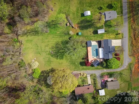 2174 Chester Avenue Morganton NC 28655