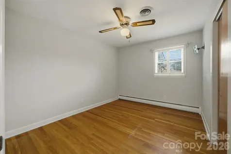 2174 Chester Avenue Morganton NC 28655