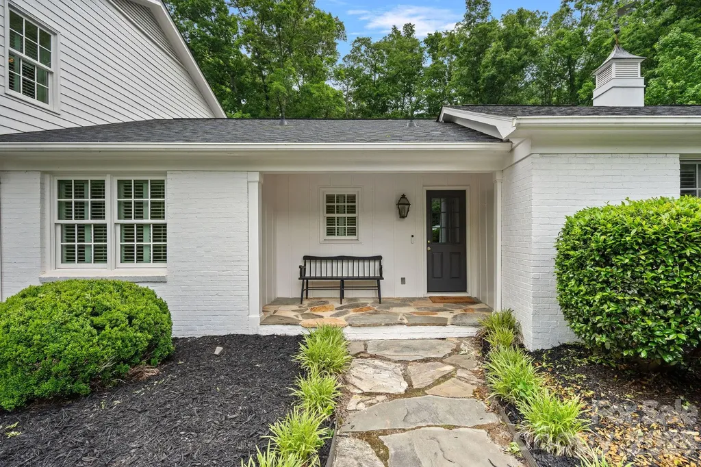 251 Ney Circle Davidson NC 28036