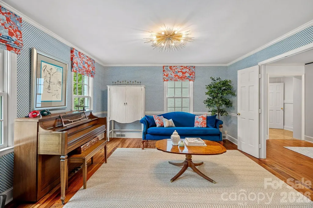 251 Ney Circle Davidson NC 28036
