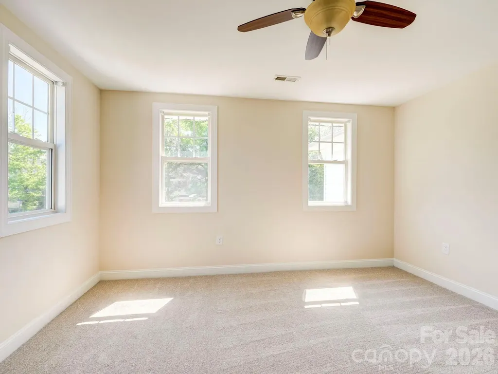 2025 Gable Way Lane Matthews NC 28104