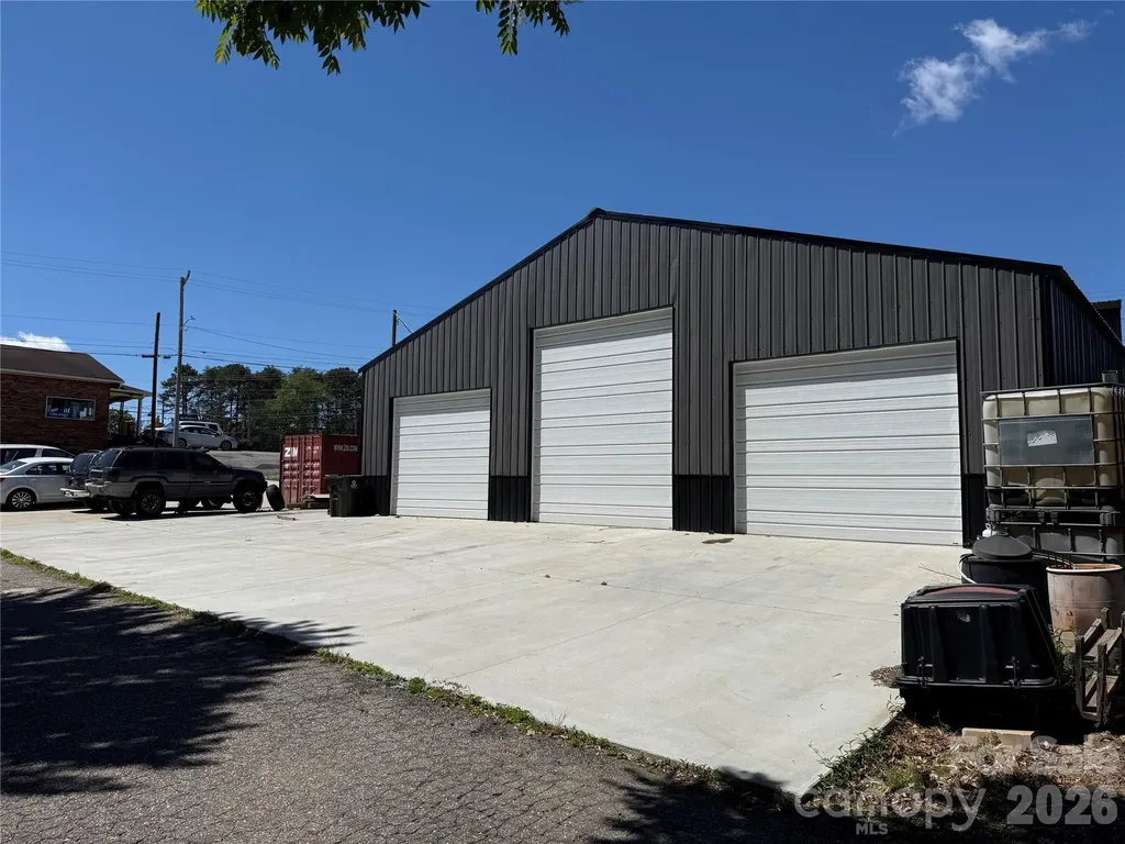 551 Main Street Hudson NC 28638