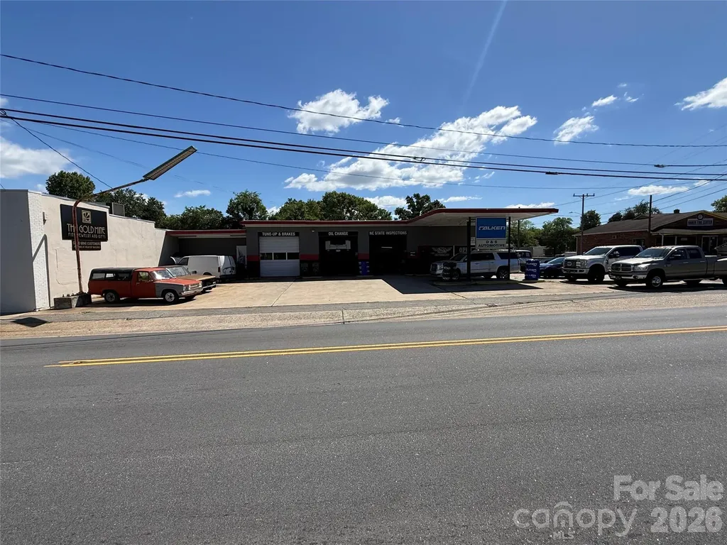 551 Main Street Hudson NC 28638