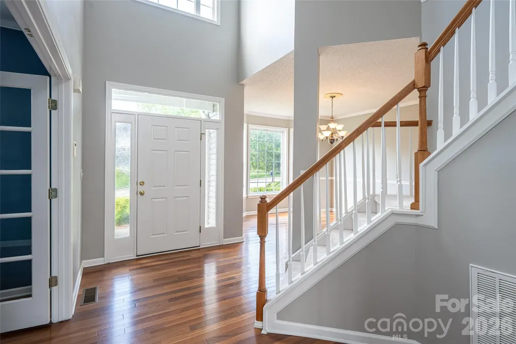 48 Brownstone Court Fletcher NC 28732