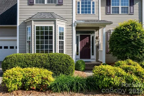 48 Brownstone Court Fletcher NC 28732