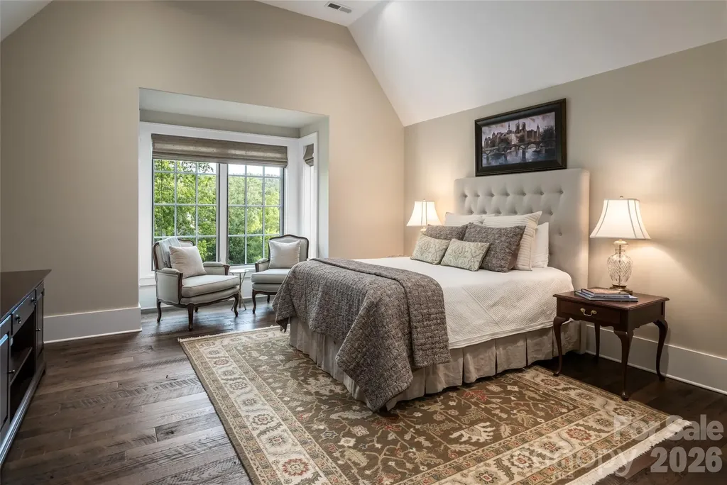 18 Fairsted Drive Asheville NC 28803