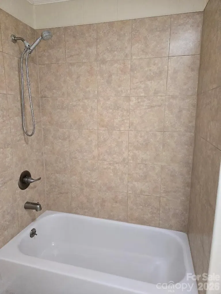 2191 Maple Valley Place Lenoir NC 28645