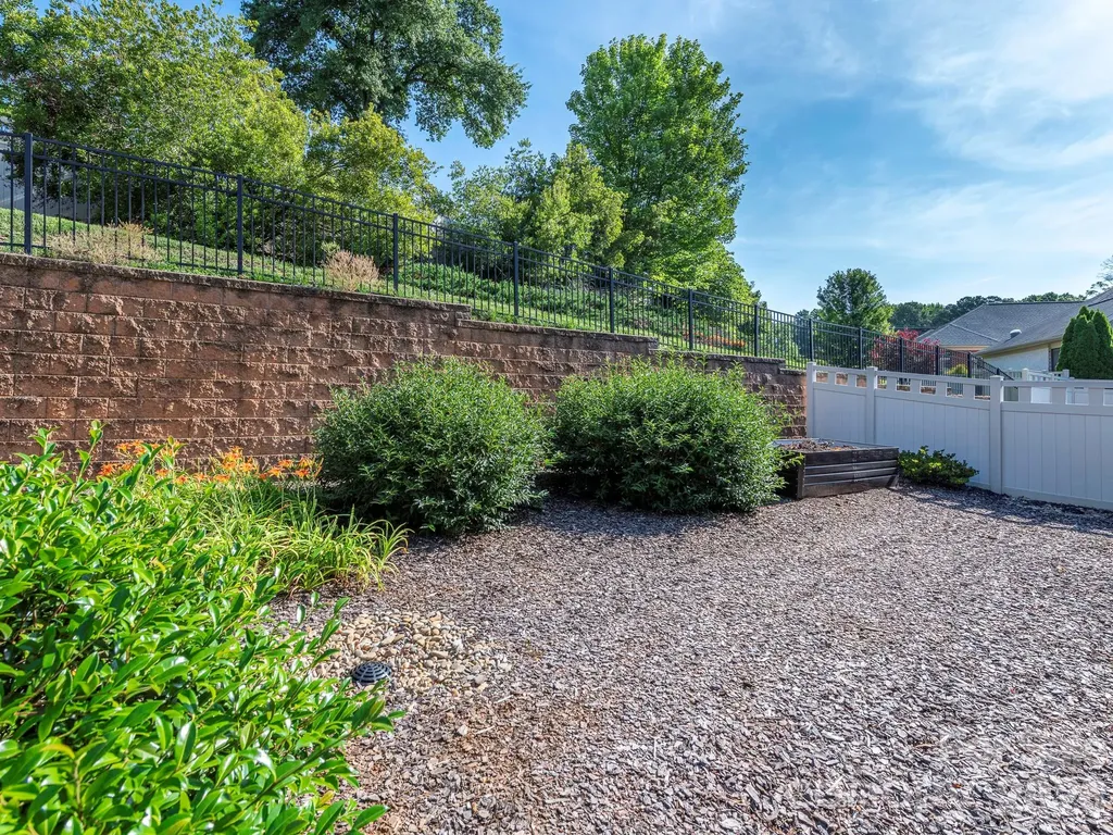 4534 Ideal Way Harrisburg NC 28075