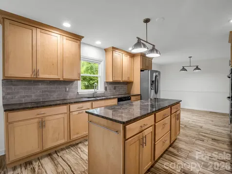 11 Deer Run Drive Asheville NC 28803