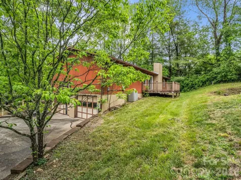 11 Deer Run Drive Asheville NC 28803