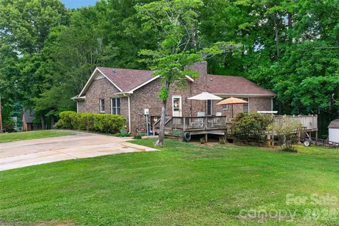 104 Hallett Street Fort Mill SC 29715