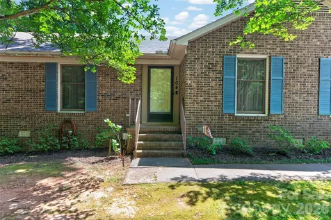 104 Hallett Street Fort Mill SC 29715
