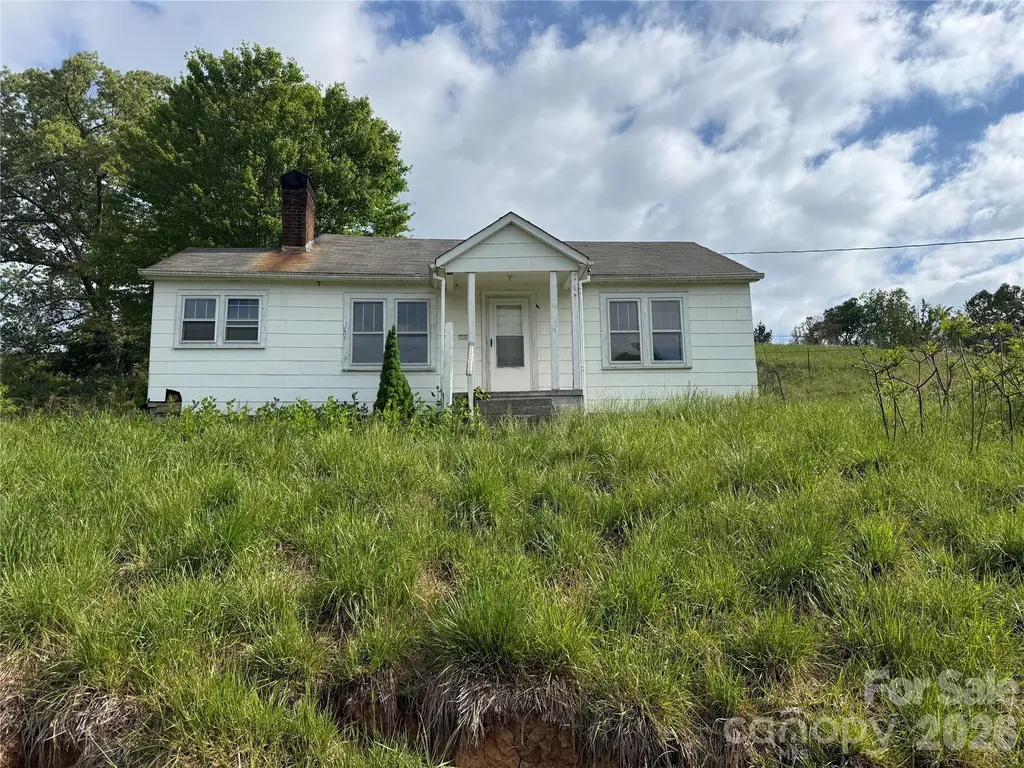 176 Laurel Branch Cemetery Road Weaverville NC 28753