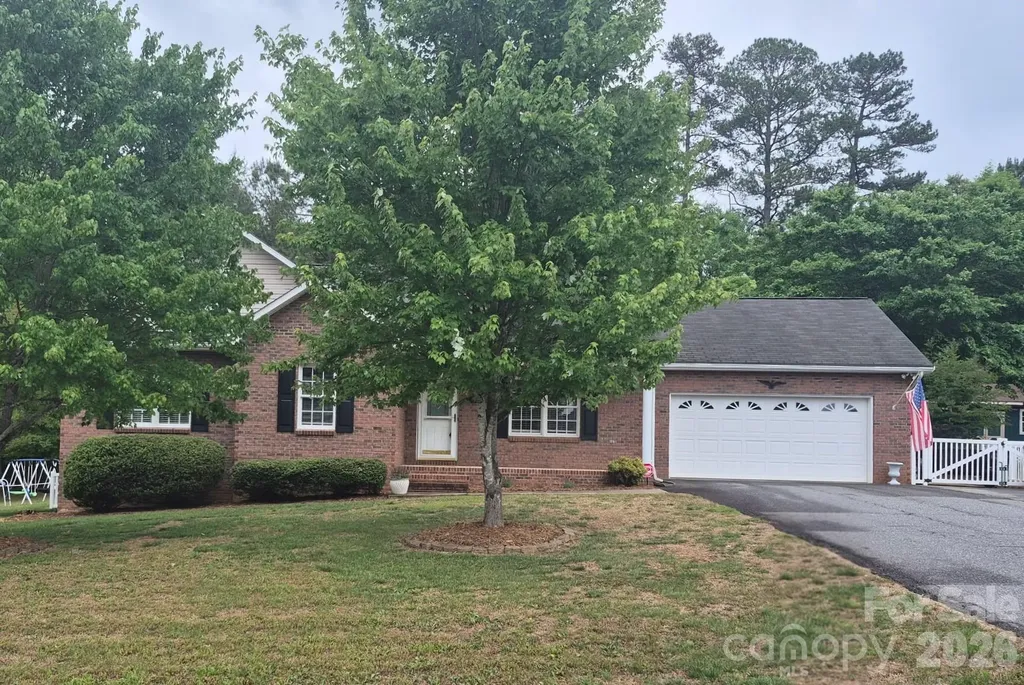 5126 Silver Tree Trail Conover NC 28613