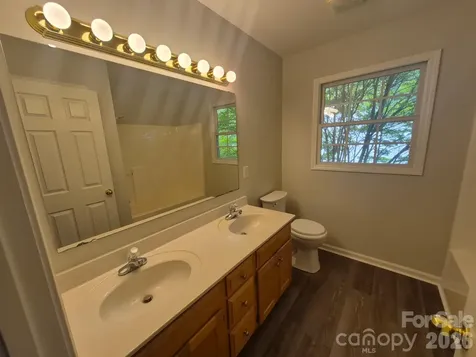 5126 Silver Tree Trail Conover NC 28613