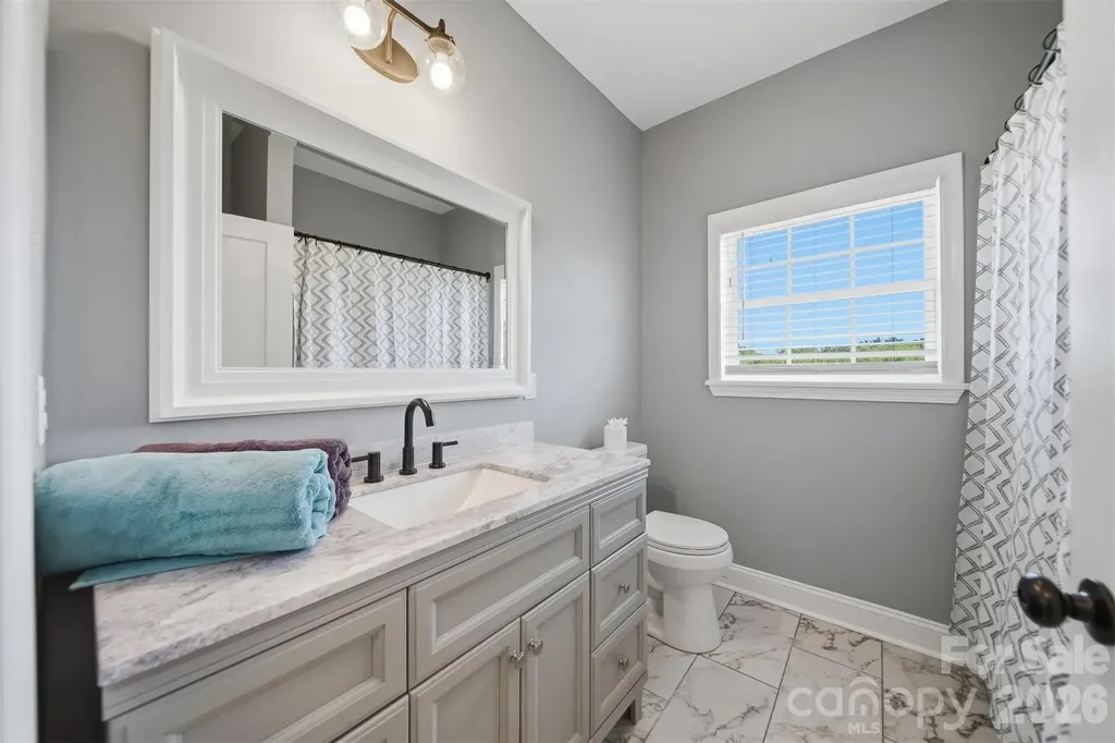 418 Huntington Woods Street SE Lenoir NC 28645